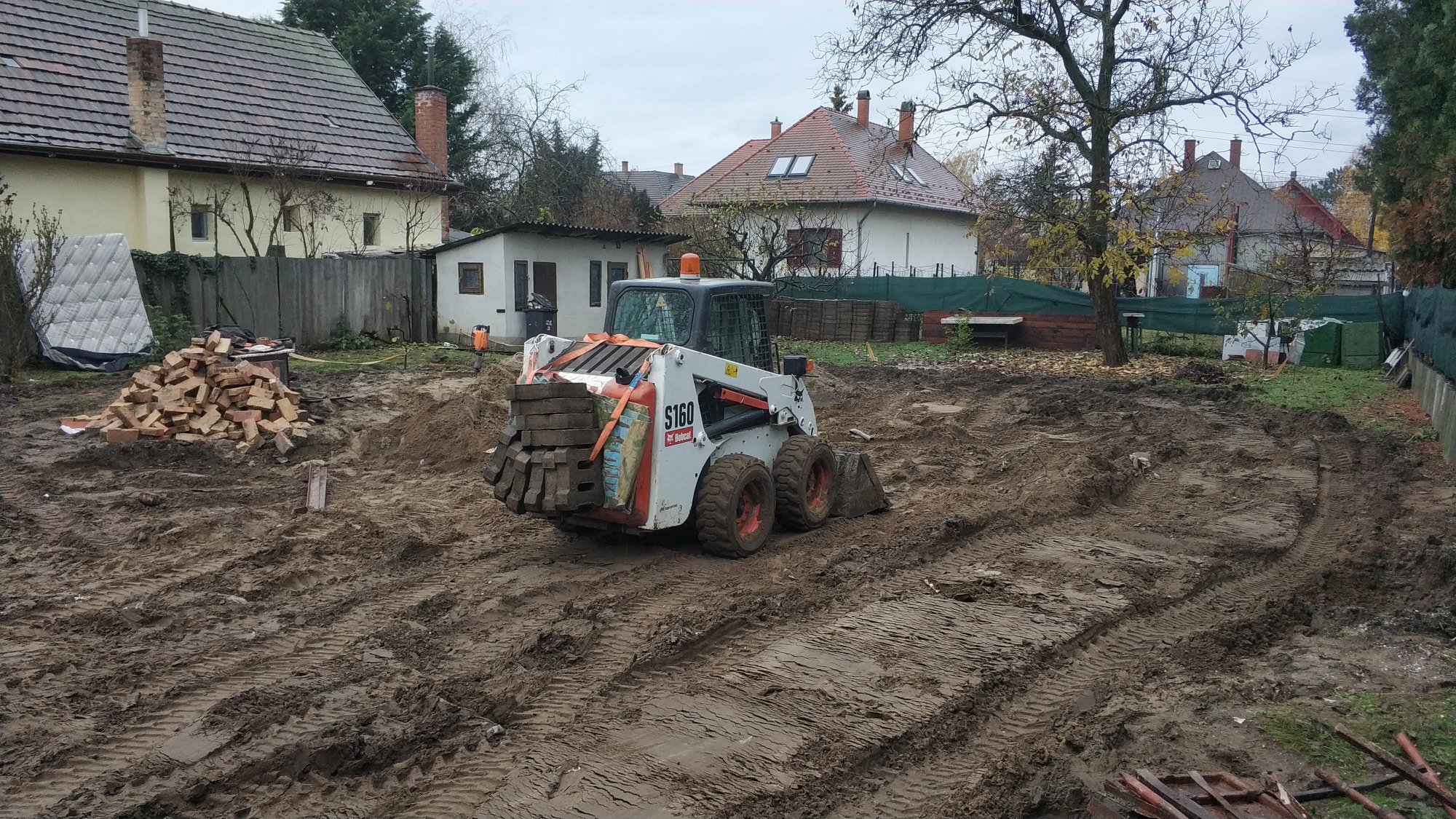 Felújítás közben készült részlet